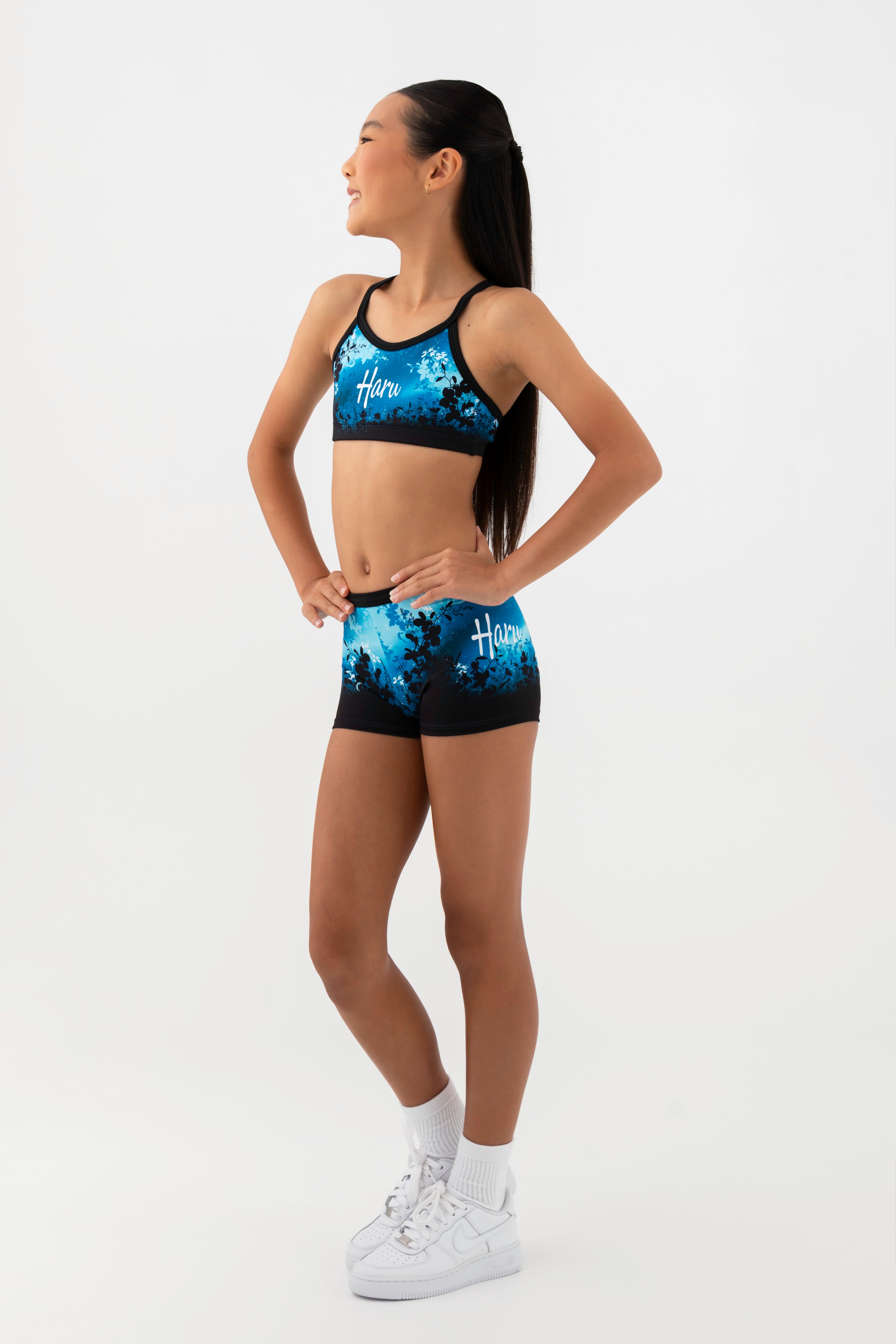 Personalized Botanical Short