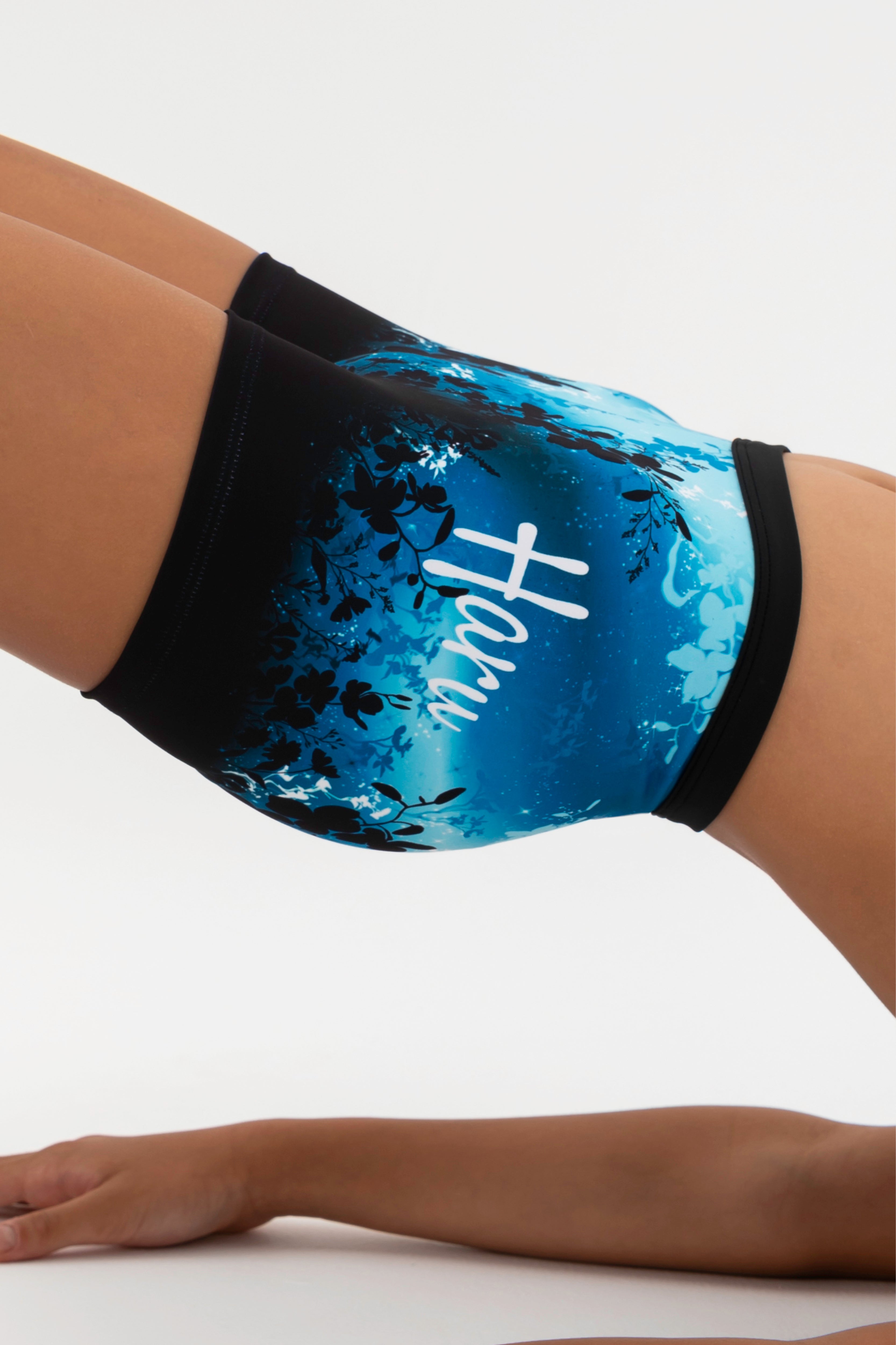 Personalized Botanical Short