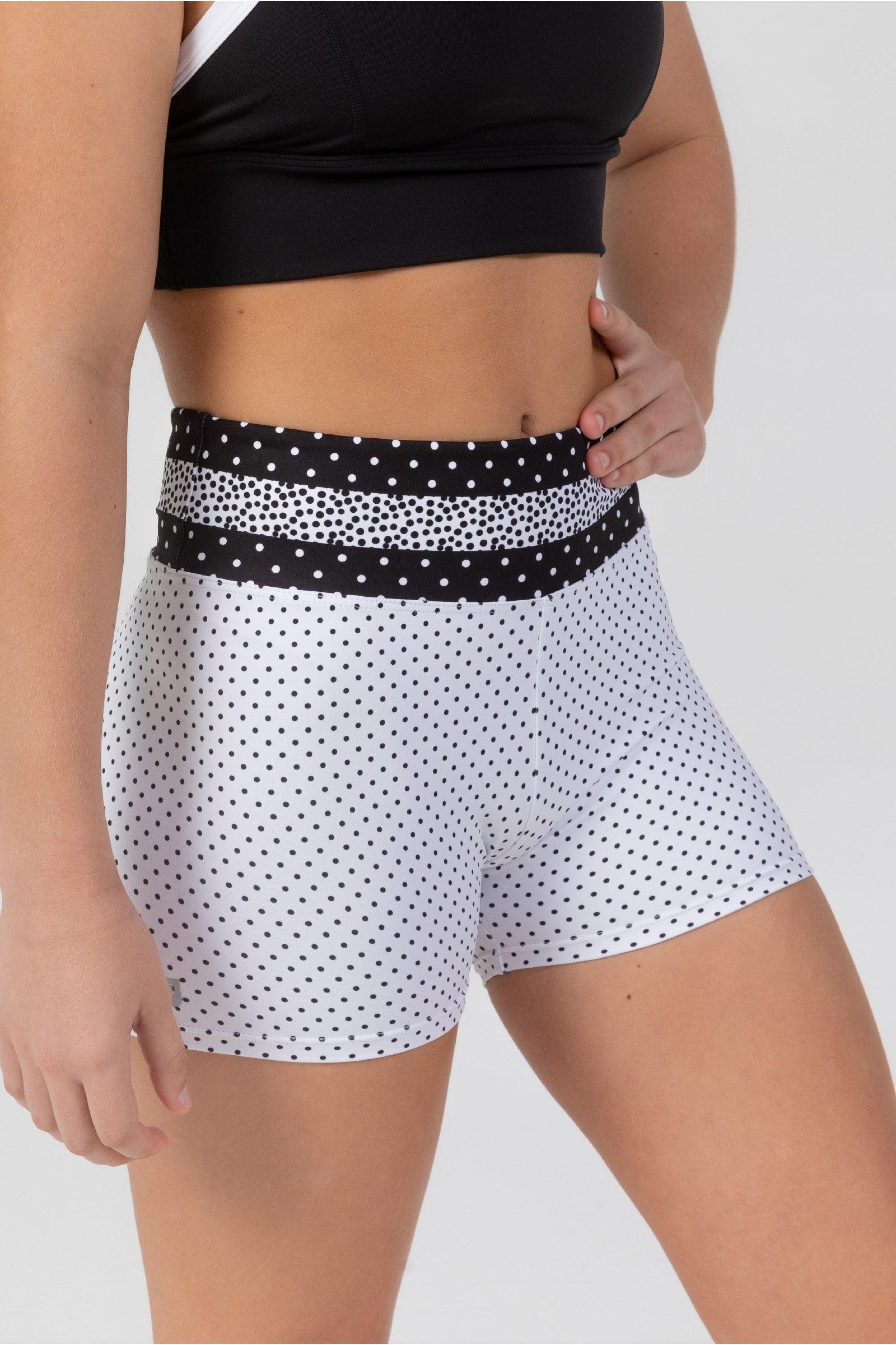 Polka Polka Short